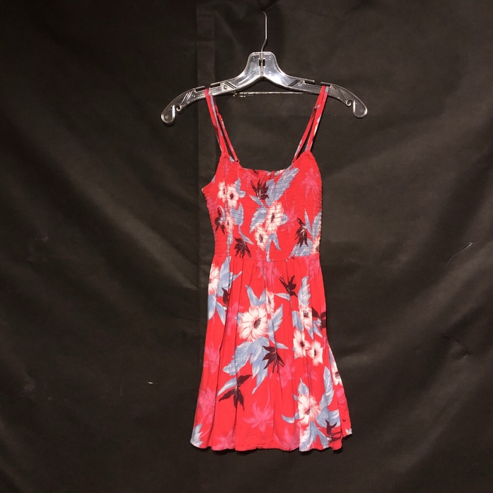 Summer dress. 👗 Floral. Pink. American eagle. Xxs